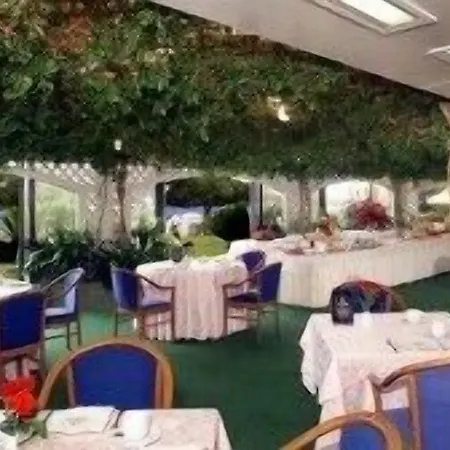 Ξενοδοχείο Schuhmann 4*